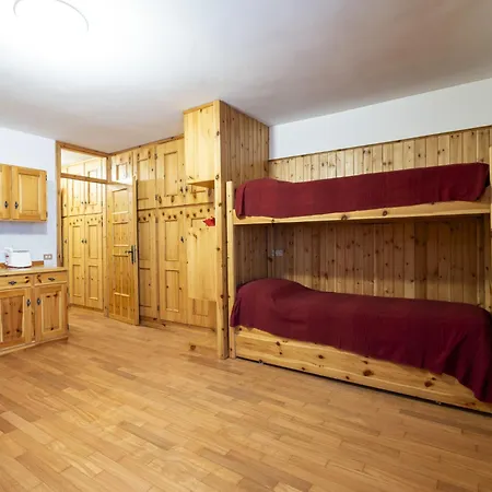 Andossi By Interhome * מאדסימו